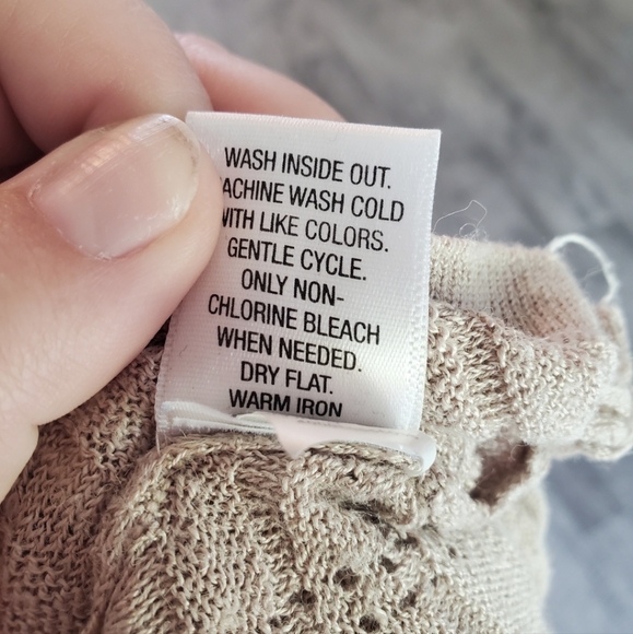 Tan Croft and borrow cardigan - Picture 7 of 7